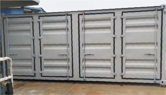 4台分バイク収納コンテナの外観