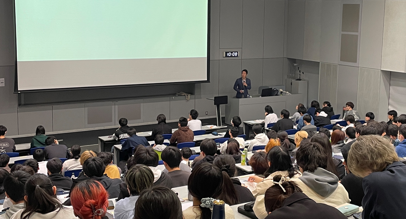 テーマは「食とエネルギーの地産地消」。キャリアデザイン講演を開催しています。